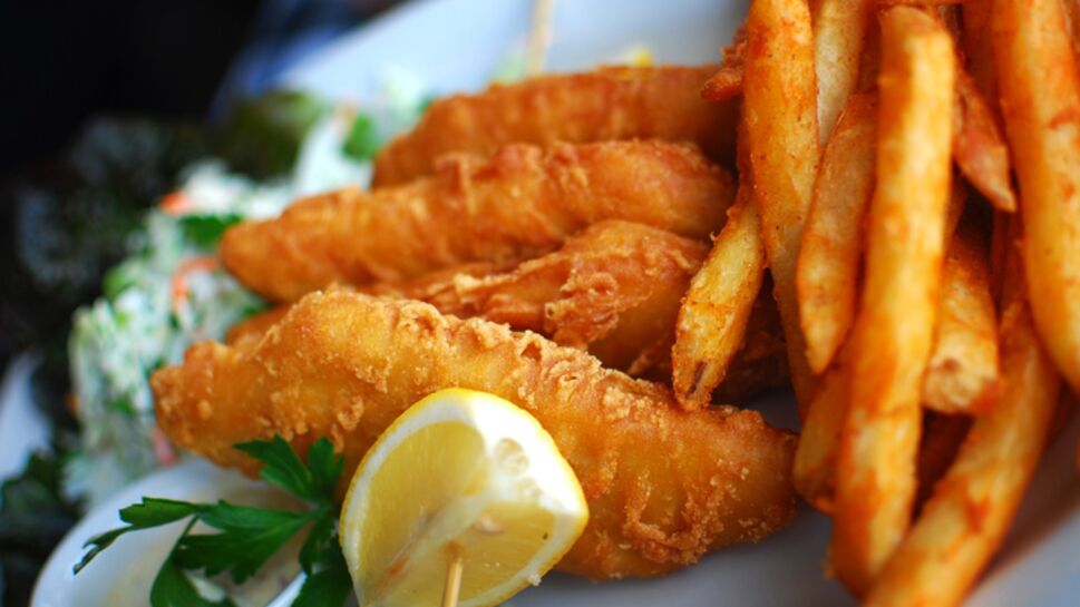 "Tous en cuisine" : la recette du fish'n chips de Cyril Lignac