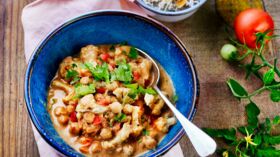 Riz au curry, champignons et petits pois rapide : découvrez les