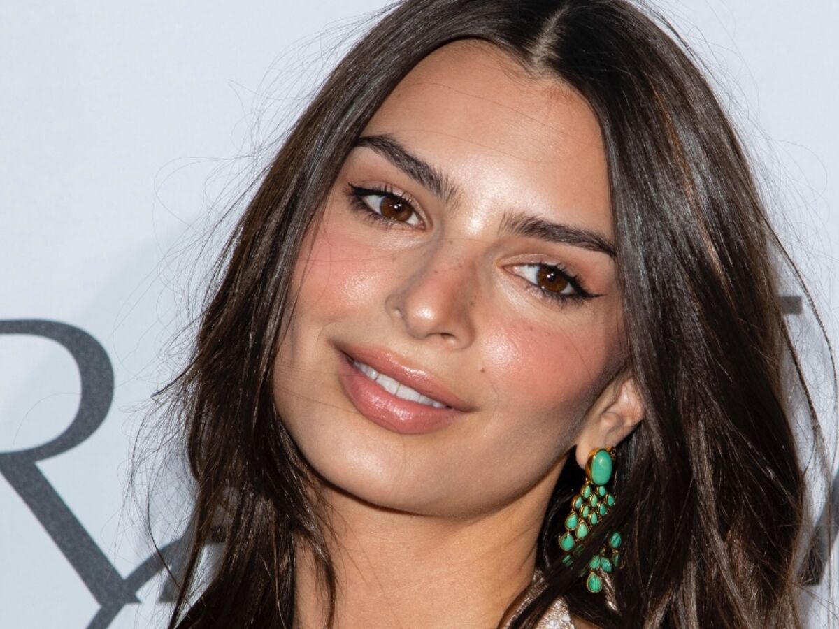 Emily Ratajkowski enceinte et entièrement nue : elle dévoile ses superbes  formes : Femme Actuelle Le MAG