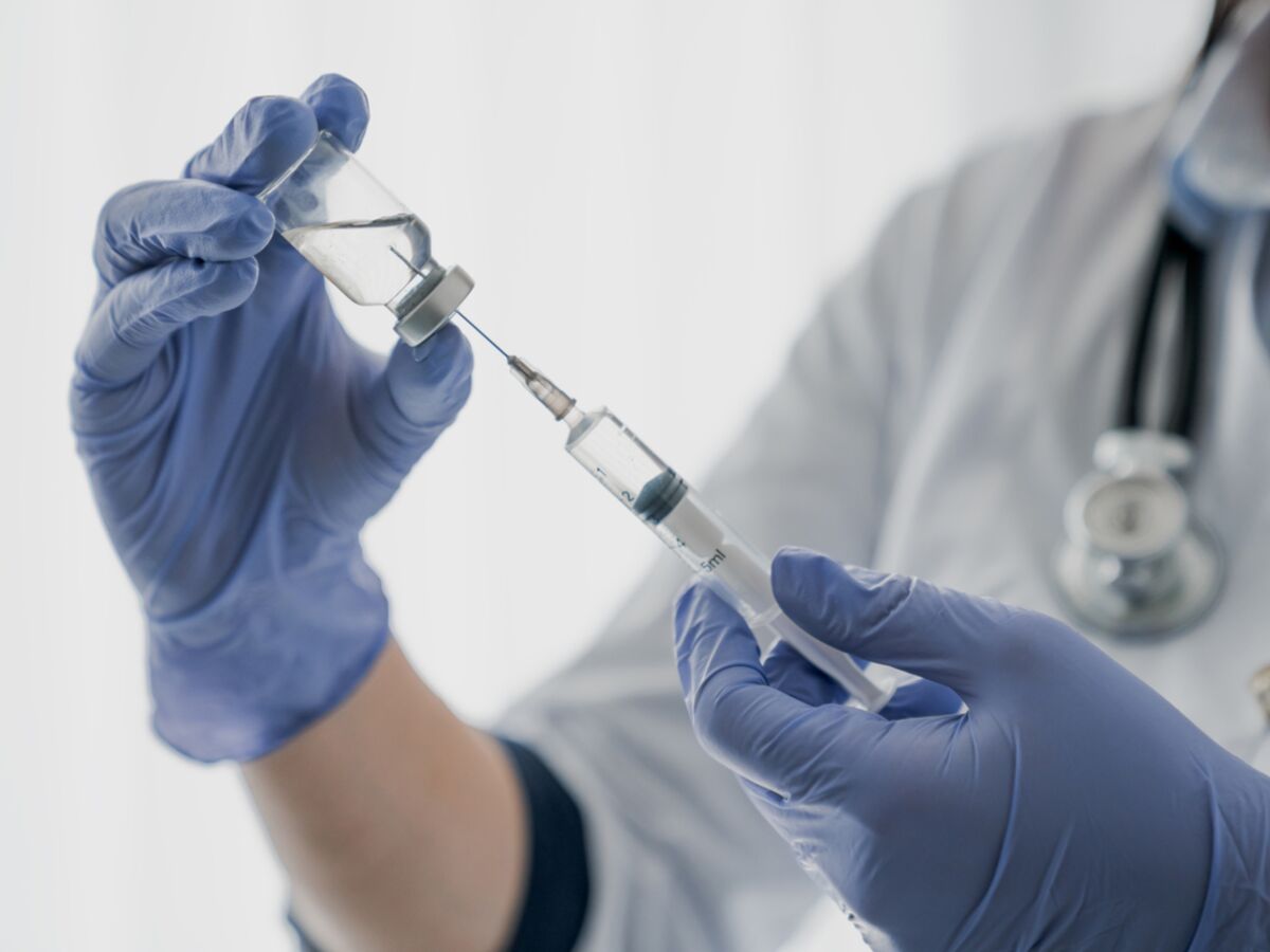 Vaccin contre la Covid-19 : pourquoi les médecins toucheront 5,40€ pour chaque vaccination