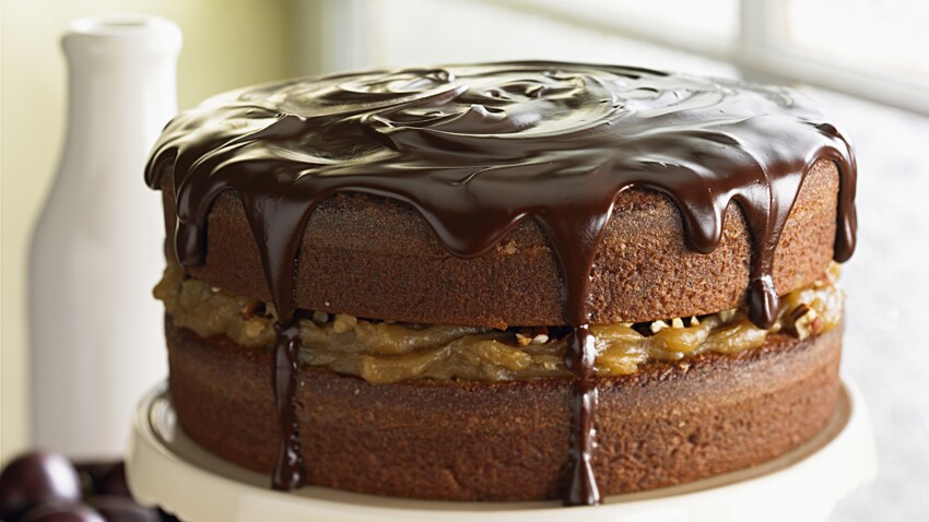 Gateau Au Chocolat Creme De Marron Et Fruits Secs Facile Et Rapide Decouvrez Les Recettes De Cuisine De Femme Actuelle Le Mag