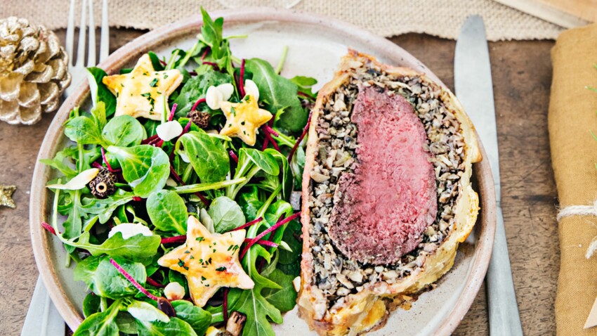 Bœuf En Croute Salade De Mache Roquette Et Betterave Decouvrez Les Recettes De Cuisine De Femme Actuelle Le Mag