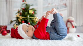 Cadeaux De Noel 21 Des Idees Originales Pour Les Bebes Et Les Tout Petits Femme Actuelle Le Mag Cadeaux De Noel 21 Des Idees Originales Pour Les Bebes Et Les Tout Petits Femme Actuelle Le Mag