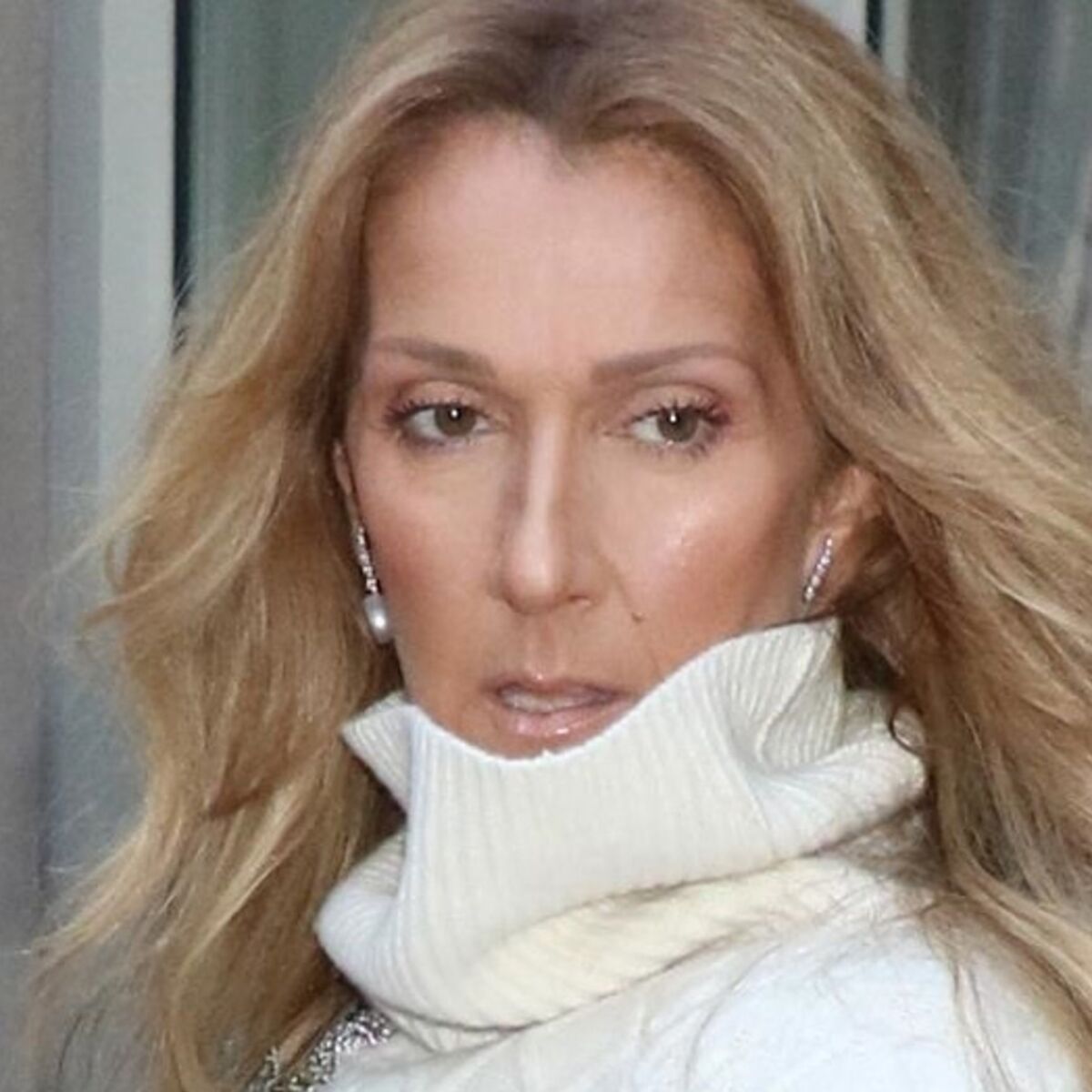 Celine Dion Incendiaire Elle Se Devoile Dans Une Tenue Entierement Mouillee Oh La La Femme Actuelle Le Mag