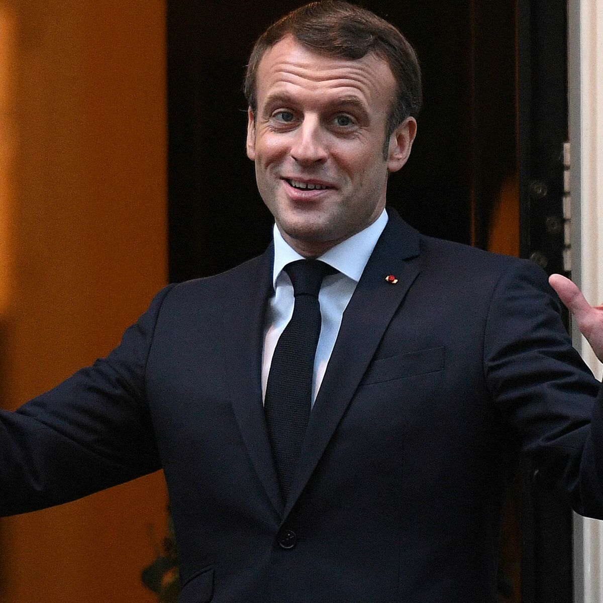 Emmanuel Macron d o vient l alliance qu il porte la main