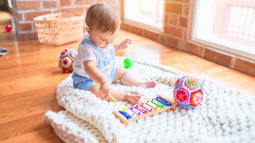 Vitamine D Pour Bebe Quel Dosage Et Jusqu A Quel Age Lui En Donner Femme Actuelle Le Mag