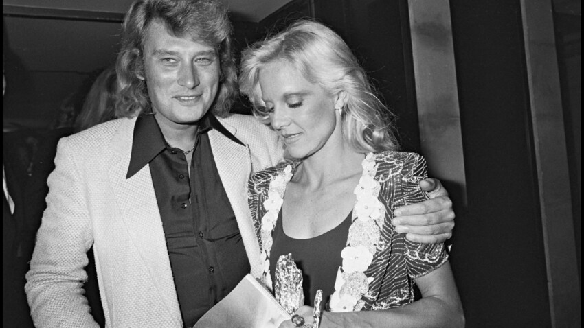 Sylvie Vartan Johnny Hallyday Ne M'oublie Pas Sylvie Vartan : elle n’était pas dérangée par les infidélités de Johnny