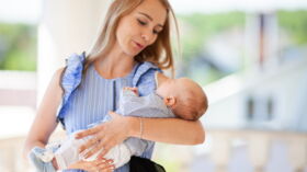 Oreiller Pour Bebe Bonne Ou Mauvaise Idee Femme Actuelle Le Mag