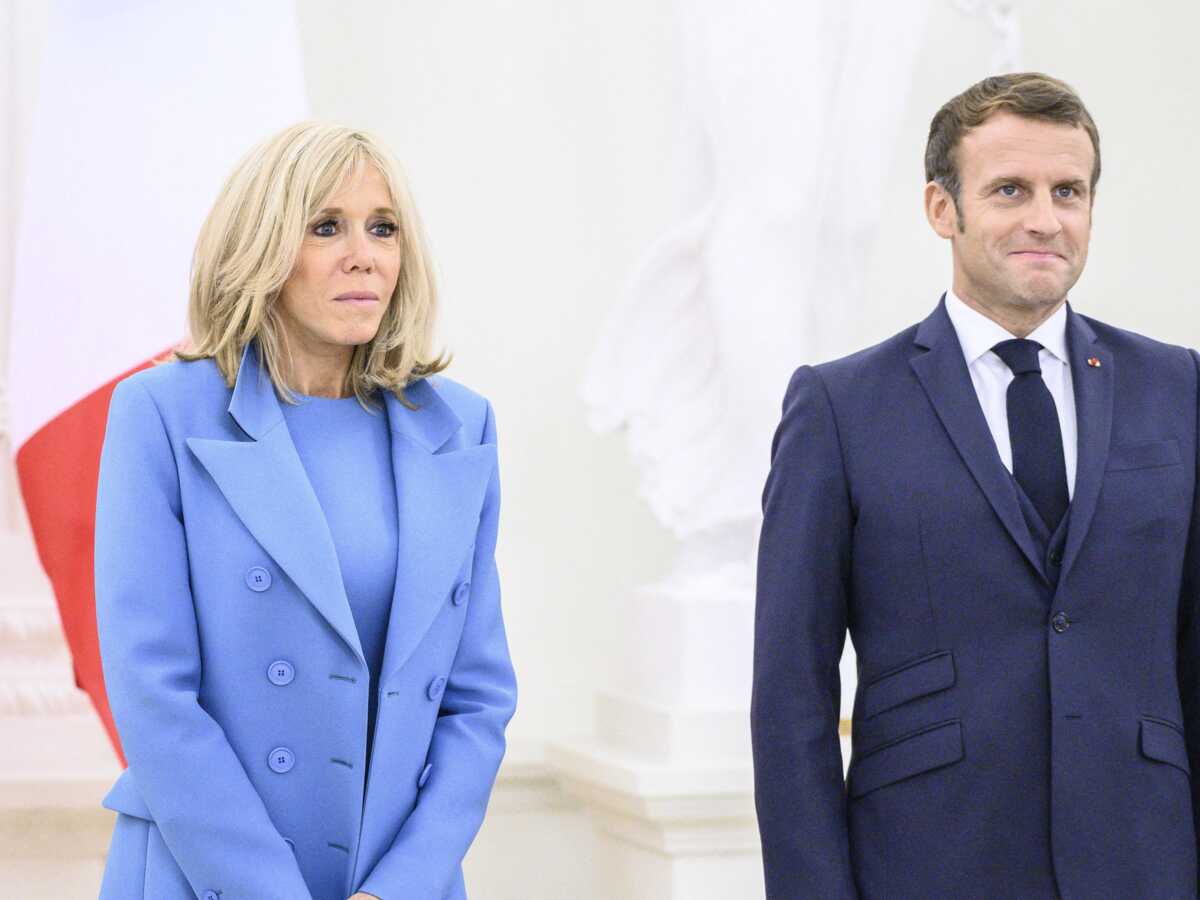 Brigitte Macron : cet objet secret d'Emmanuel Macron qu'elle cache dans un tiroir