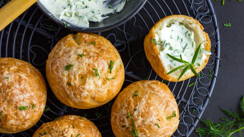 Apero De Noel La Recette Des Gougeres Au Fromage De Cyril Lignac Femme Actuelle Le Mag