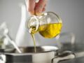 Ces trois erreurs à ne plus faire avec de l'huile d'olive en cuisine