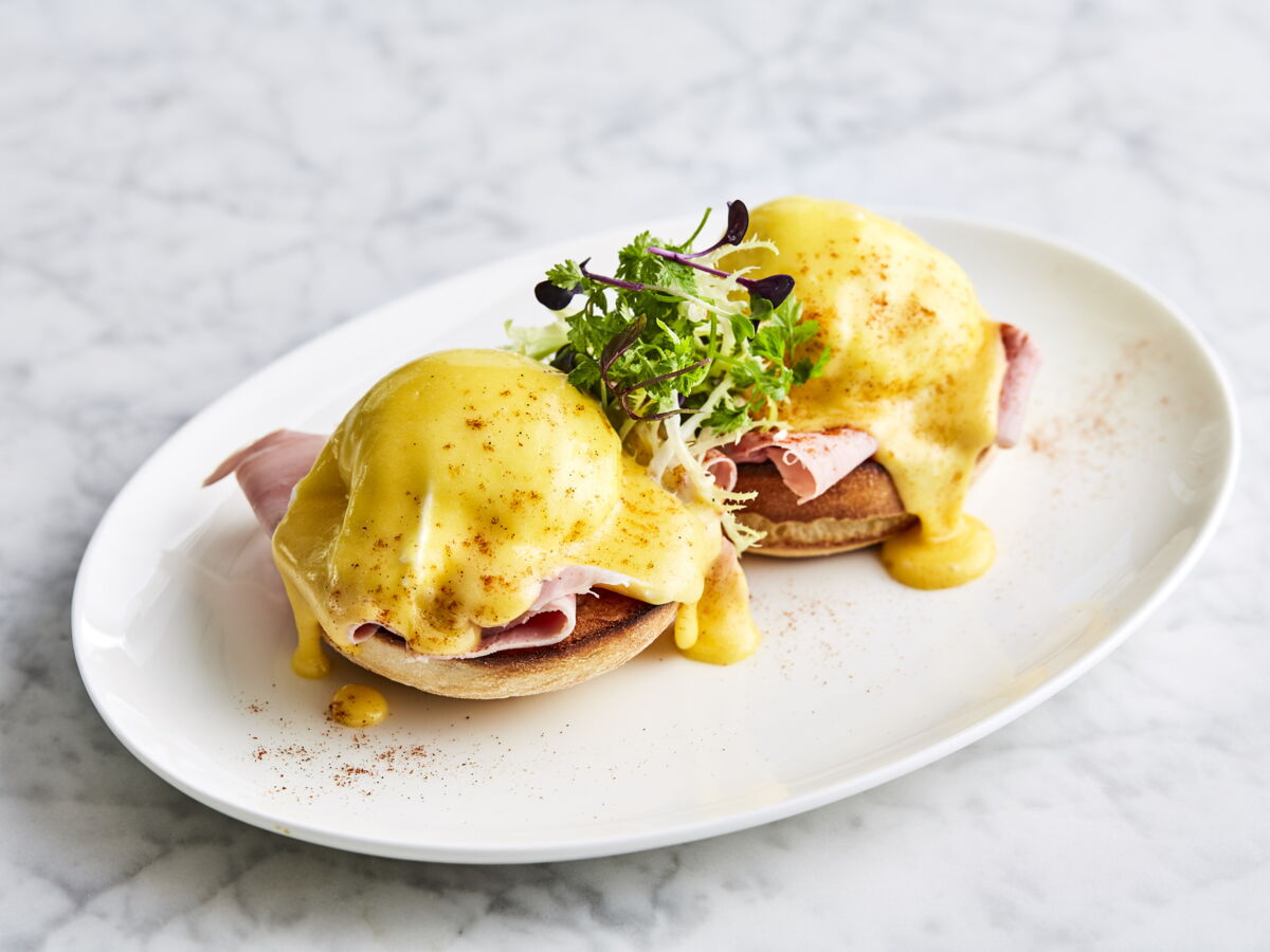 "Tous en cuisine" la recette des oeufs mollets sauce hollandaise et