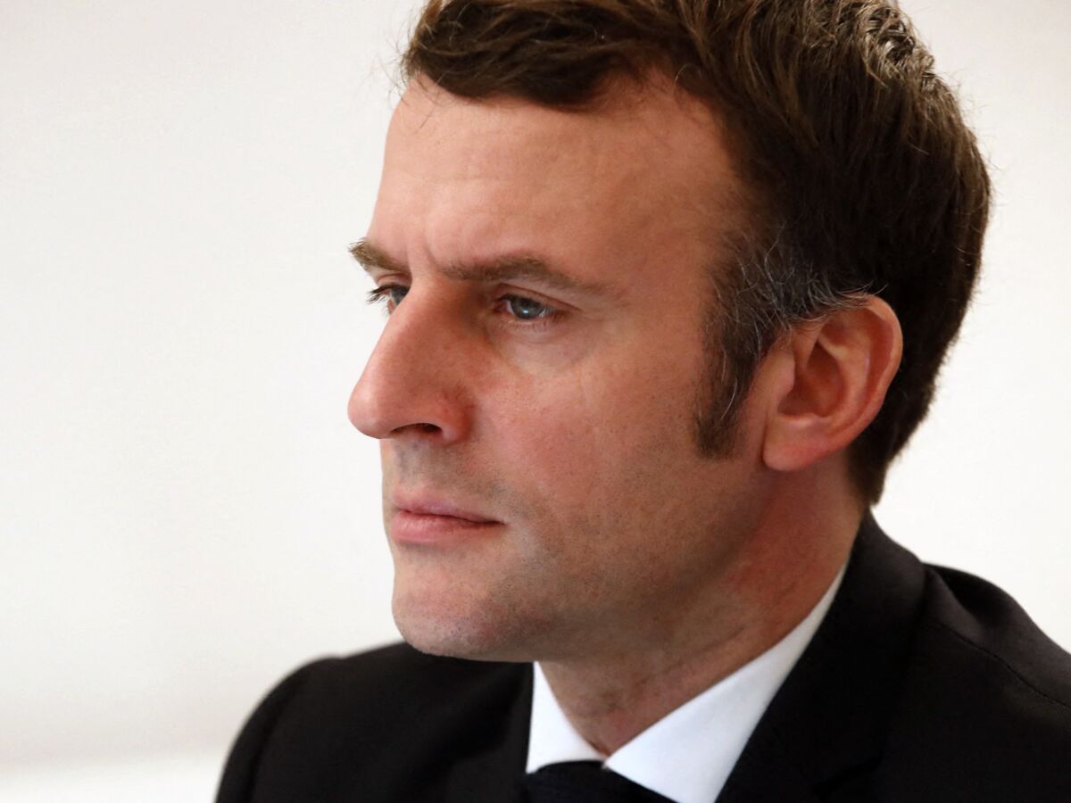 Emmanuel Macron : ses parents attristés par "la distance et l'éloignement" de leur fils