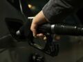 Augmentation du prix du carburant : Jean Castex promet une remise de 15 centimes par litre
