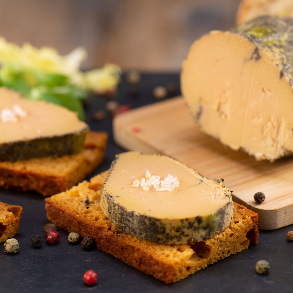 L'astuce incontournable pour bien préparer le foie gras cru : Femme  Actuelle Le MAG