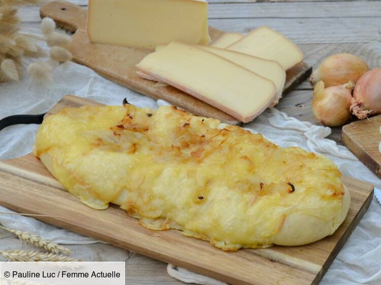 Fougasse à La Raclette De Savoie Igp Et Aux Oignons Facile Et Rapide Découvrez Les Recettes 