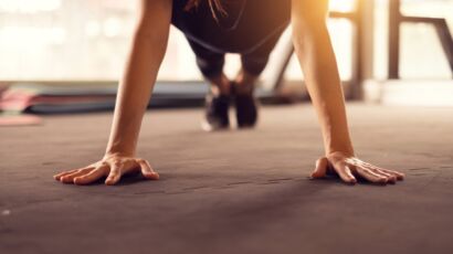 Séance de gainage spéciale ventre plat, Séance de gainage spéciale ventre  plat Le plus efficace en termes de résultats !, By Femme Actuelle