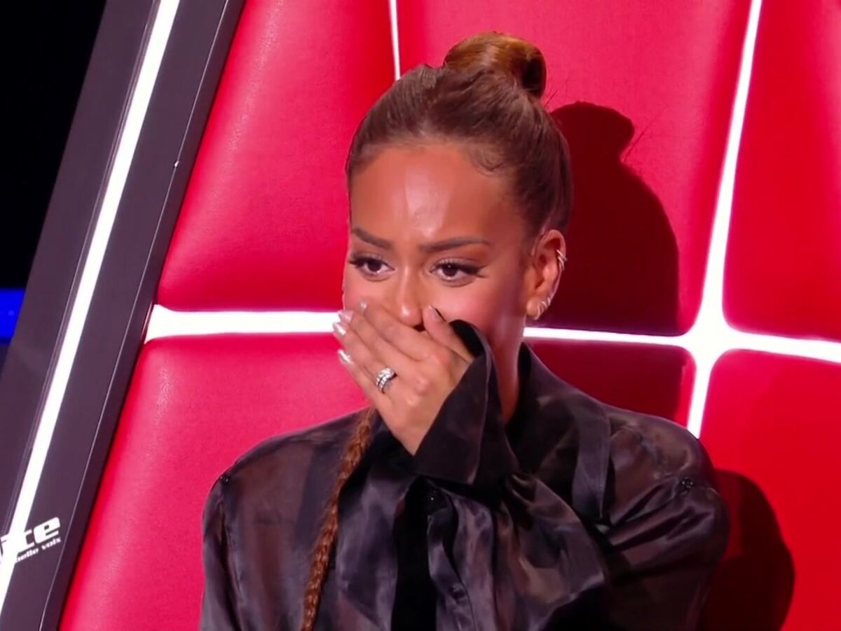 The Voice 2021 : Amel Bent choquée par la prestation de sa choriste... qu'elle ne reconnaît pas