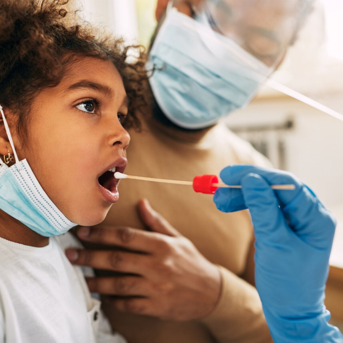 Covid 19 Ce Qu Il Faut Savoir Sur Les Tests Salivaires Deployes Dans Les Ecoles Ce Lundi Femme Actuelle Le Mag