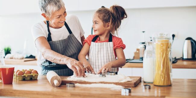 5 bonnes raisons de cuisiner avec ses petits-enfants