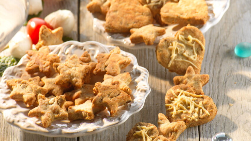 Biscuits Aperitif Aux Graines Facile Et Rapide Decouvrez Les Recettes De Cuisine De Femme Actuelle Le Mag