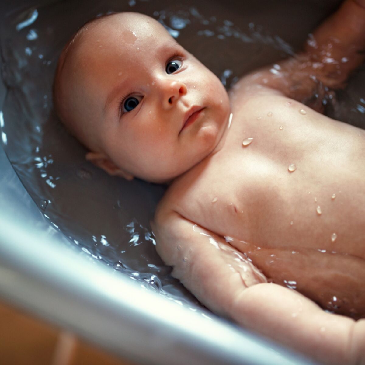 A quel âge peut-on donner de l'eau à bébé ?