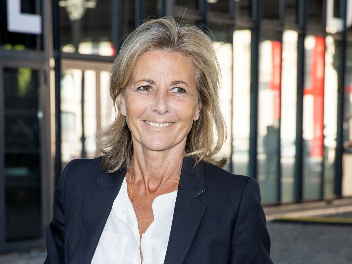 Claire Chazal : ce petit bras de fer qu'elle a dû avoir lorsqu'elle présentait le JT de TF1