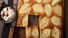 Gateau Aux Poires 5 4 3 2 1 Decouvrez Les Recettes De Cuisine De Femme Actuelle Le Mag