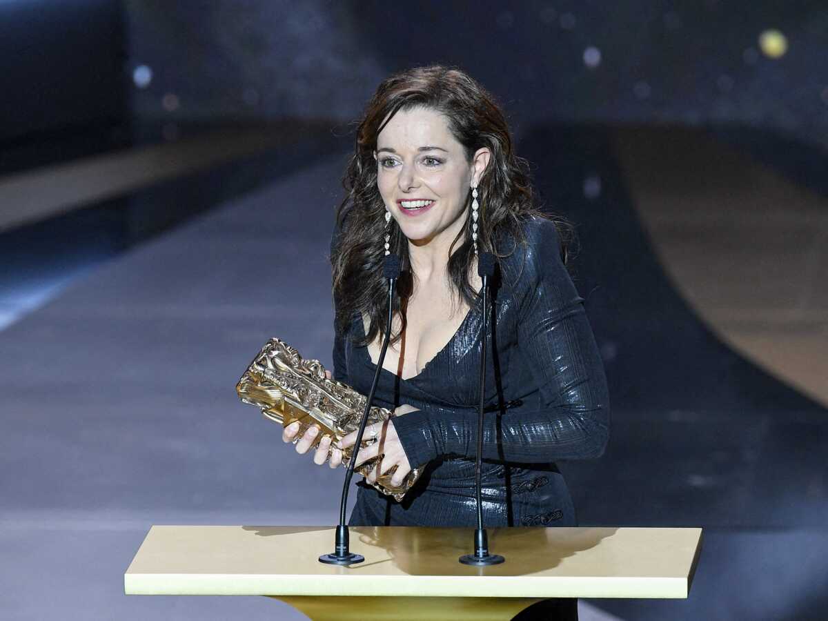 César 2021 : Laure Calamy, meilleure actrice, est partie juste après avoir reçu son prix !
