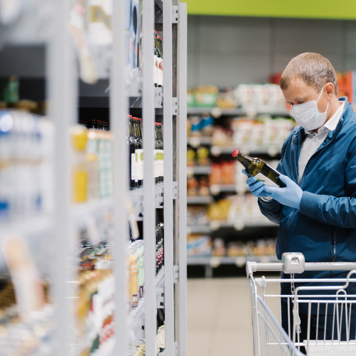 Lidl Scandalise Les Producteurs Bordelais Avec Un Vin Vendu A 1 69 Femme Actuelle Le Mag