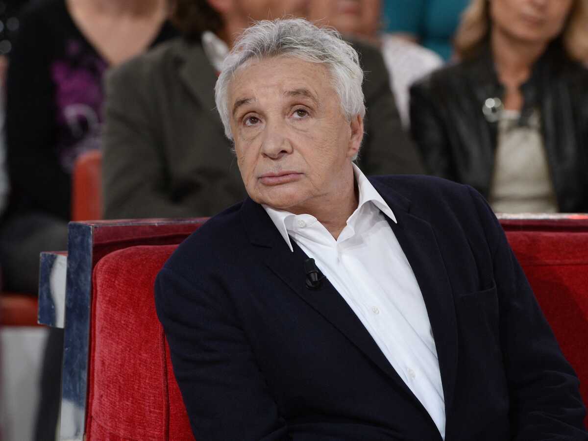 Roselyne Bachelot positive à la Covid-19 : découvrez pourquoi les internautes sont inquiets pour Michel Sardou