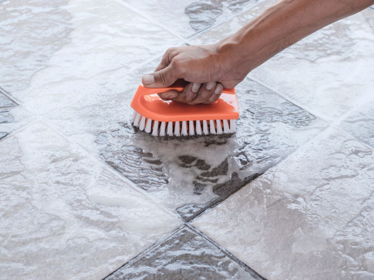 Comment nettoyer et faire briller un sol en marbre ? Les astuces
