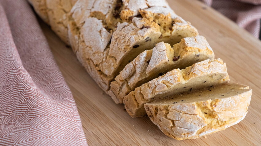 Pain Paleo Sans Gluten A La Farine De Manioc Decouvrez Les Recettes De Cuisine De Femme Actuelle Le Mag