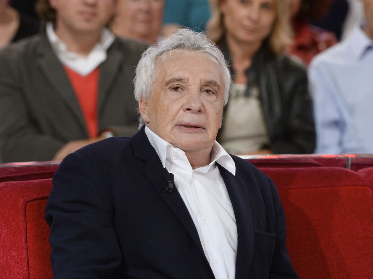 Michel Sardou : testé négatif après avoir vu Roselyne Bachelot, le chanteur est très inquiet pour son amie