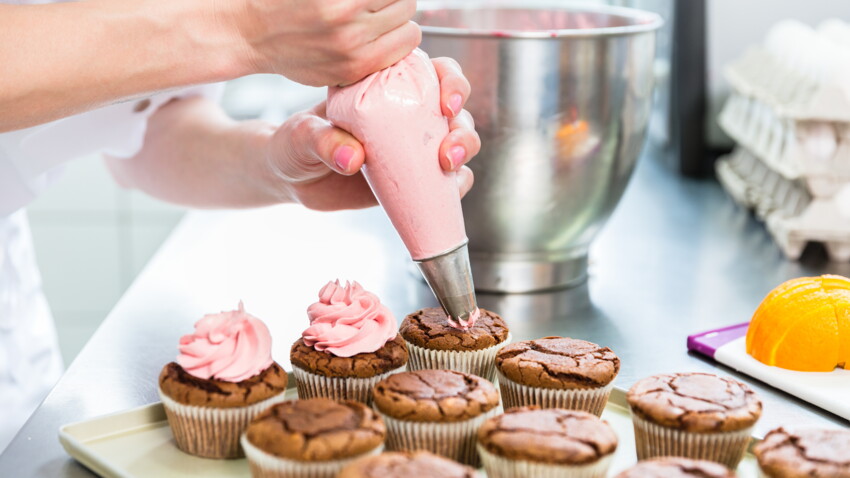 Mon Gateau Est Le Meilleur De France Cyril Lignac Bientot De Retour Sur M6 Avec Une Toute Nouvelle Emission Femme Actuelle Le Mag