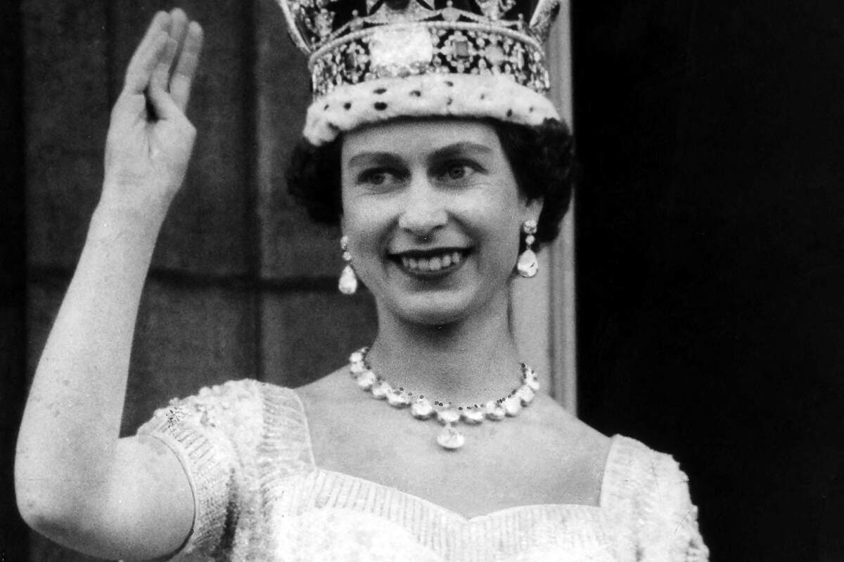 Photo Reine D Angleterre Jeune Photos - Elizabeth II, les images rares et intimes de sa jeunesse - Femme  Actuelle