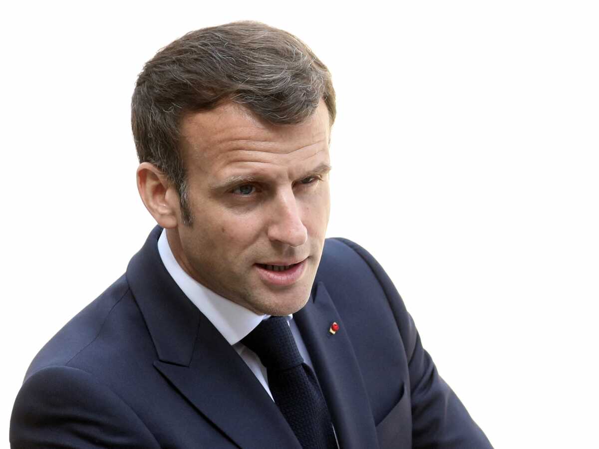 Présidentielle 2022 : Emmanuel Macron candidat ? Ces tâches pénibles qui l’ennuient