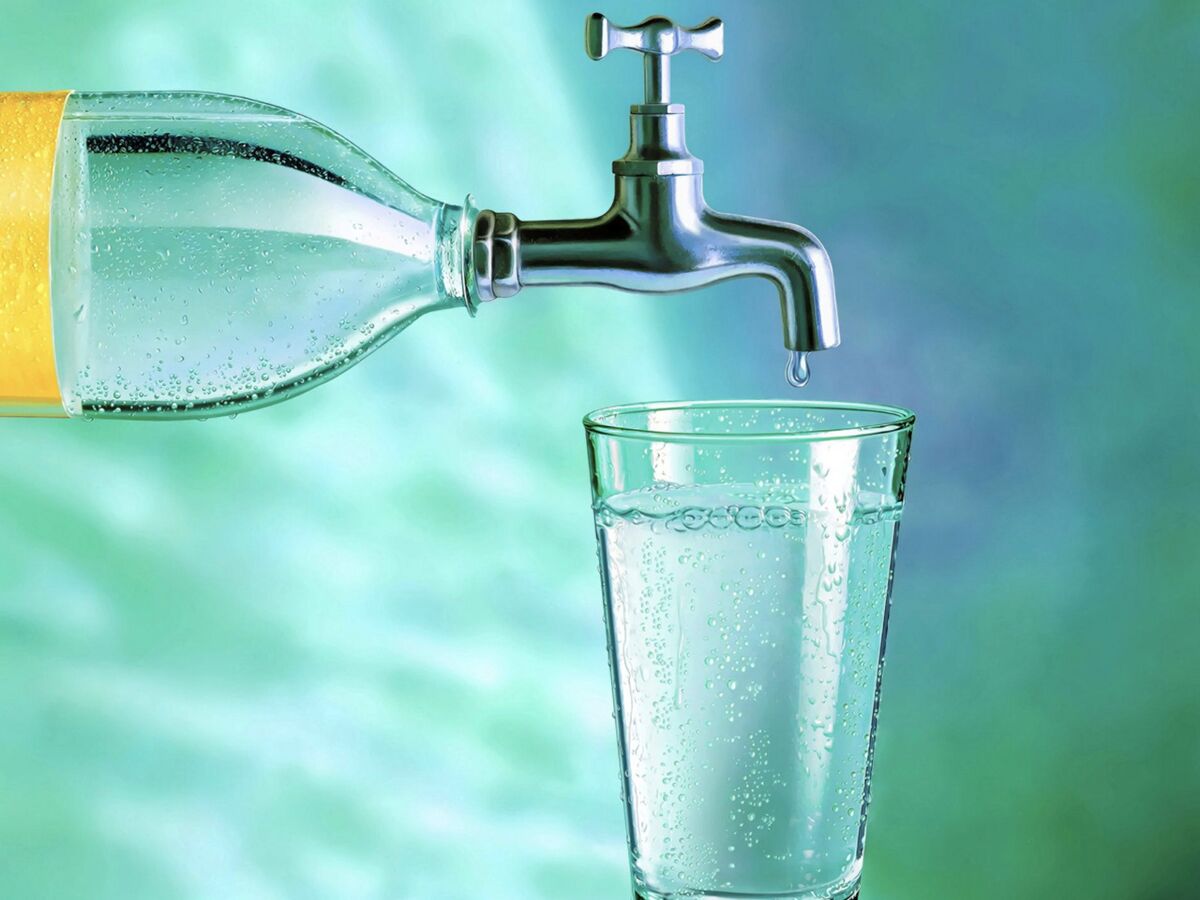 10 idées reçues sur l'eau du robinet et l'eau en bouteille : Femme