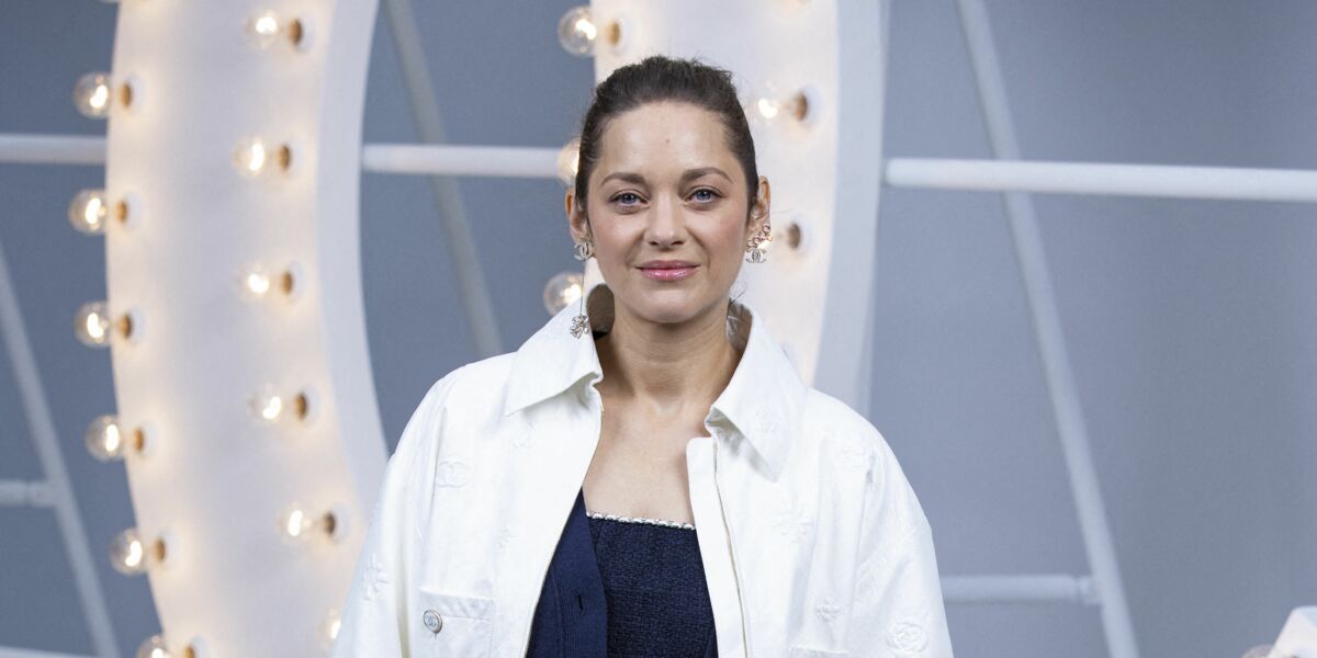 Marion Cotillard Cette Photo Ou Elle Allaite Son Bebe Qui Fait Beaucoup Reagir Les Internautes Femme Actuelle Le Mag