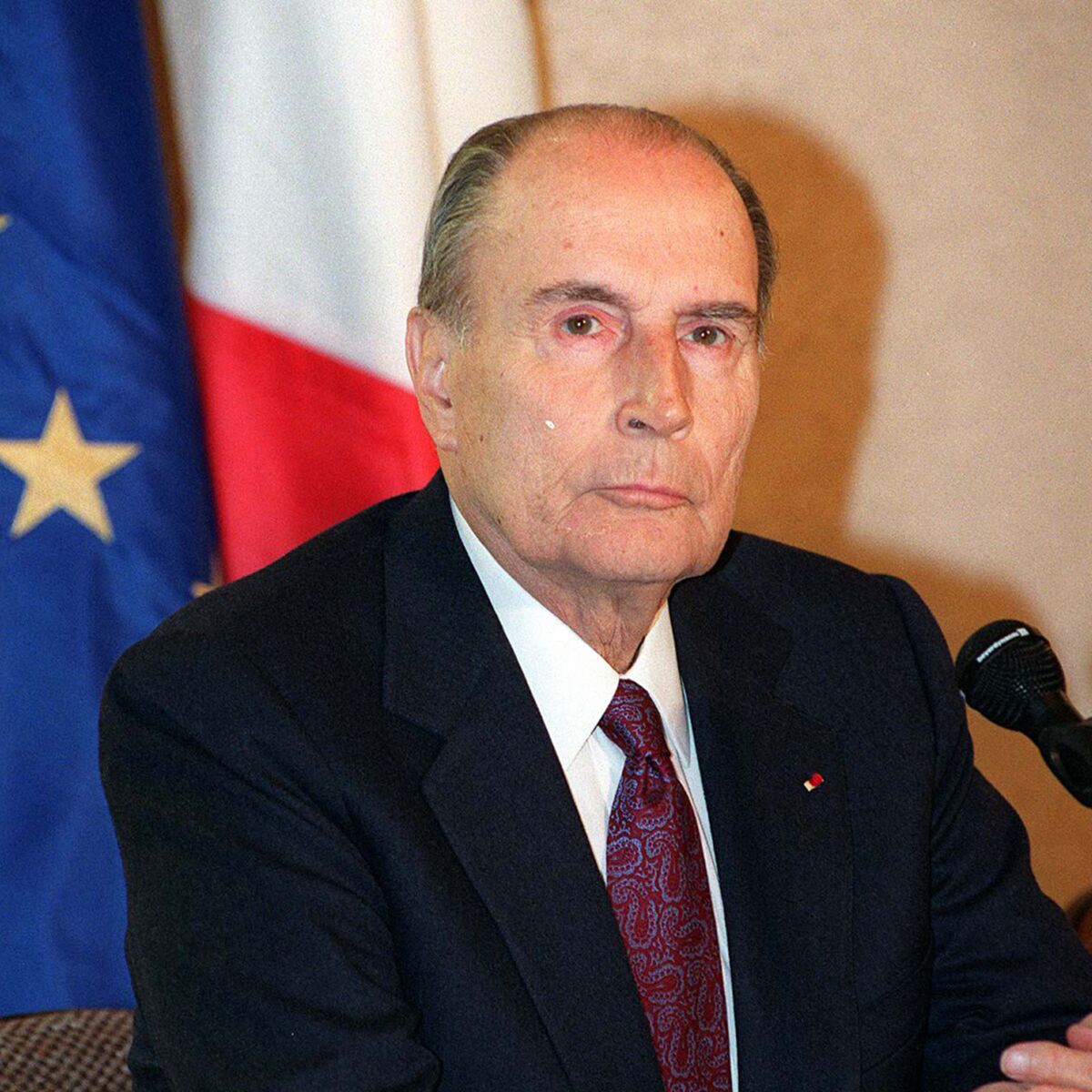 François Mitterrand : qui sont ses enfants, Pascal, Jean-Christophe,  Gilbert et Mazarine ? : Femme Actuelle Le MAG
