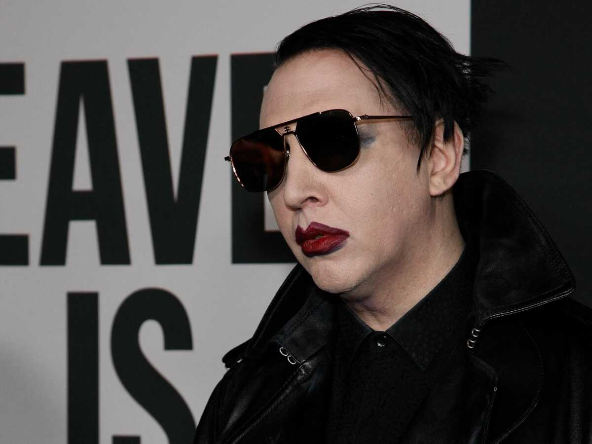 Marilyn Manson accusée d’agression sexuelles et violences : son ancienne assistante porte plainte à son tour