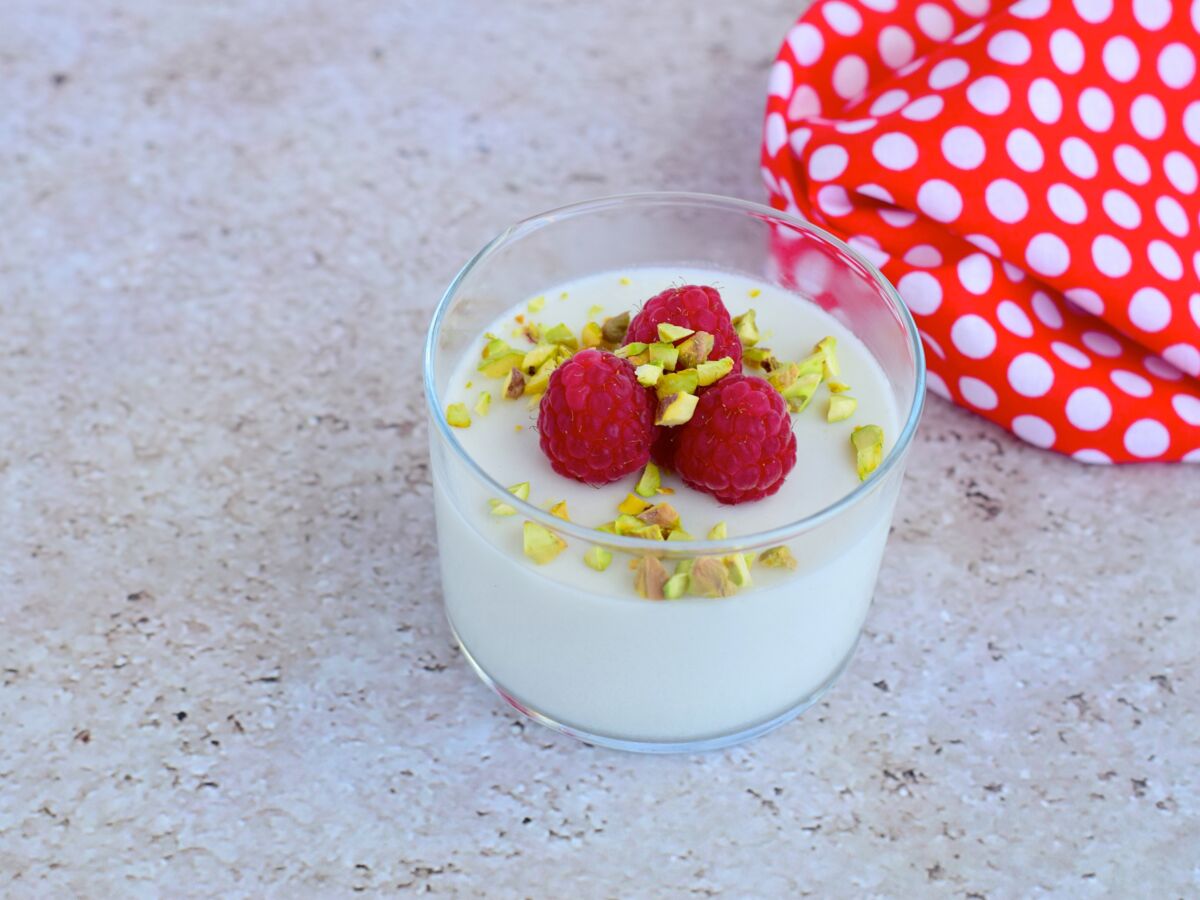 La recette de la panna cotta sans gélatine de Cyril Lignac