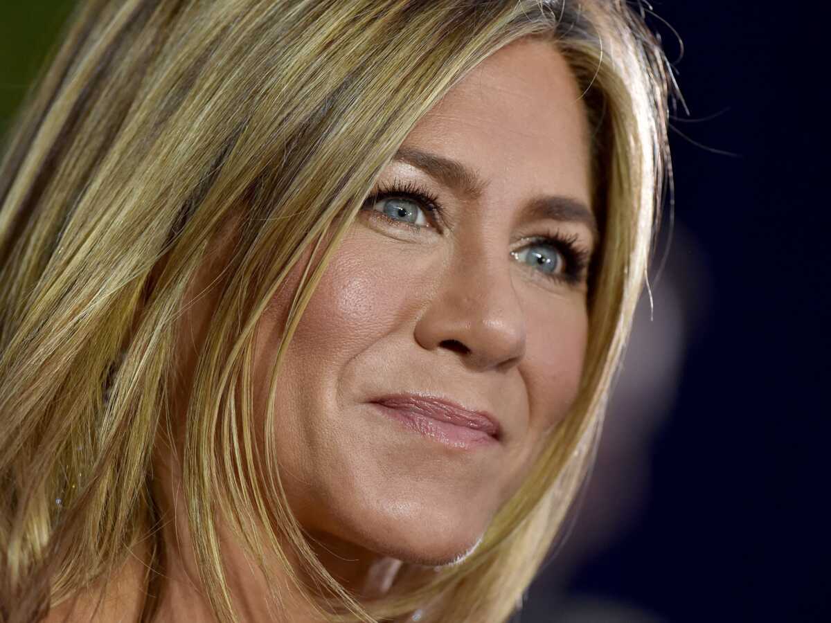 Et Monsieur Pitt était merveilleux : Jennifer Aniston complimente son ex Brad Pitt en pleine interview