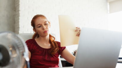 Canicule 5 Erreurs A Ne Pas Faire Avec Bebe En Cas De Forte Chaleur Femme Actuelle Le Mag