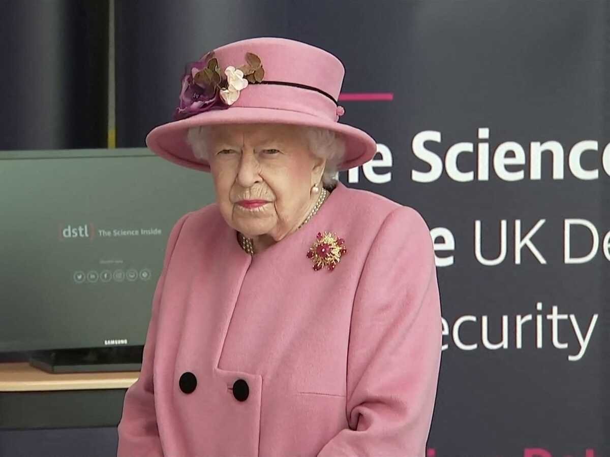 Mort du prince Philip : la reine Elizabeth II n'a pas renoncé à célébrer ses 100 ans