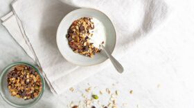 Recette de Granola sans sucre et sans huile - The Greenquest