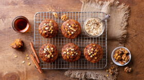 Dukan 5 Recettes Au Son D Avoine En Exclusivite Gateau Au Yaourt Femme Actuelle Le Mag