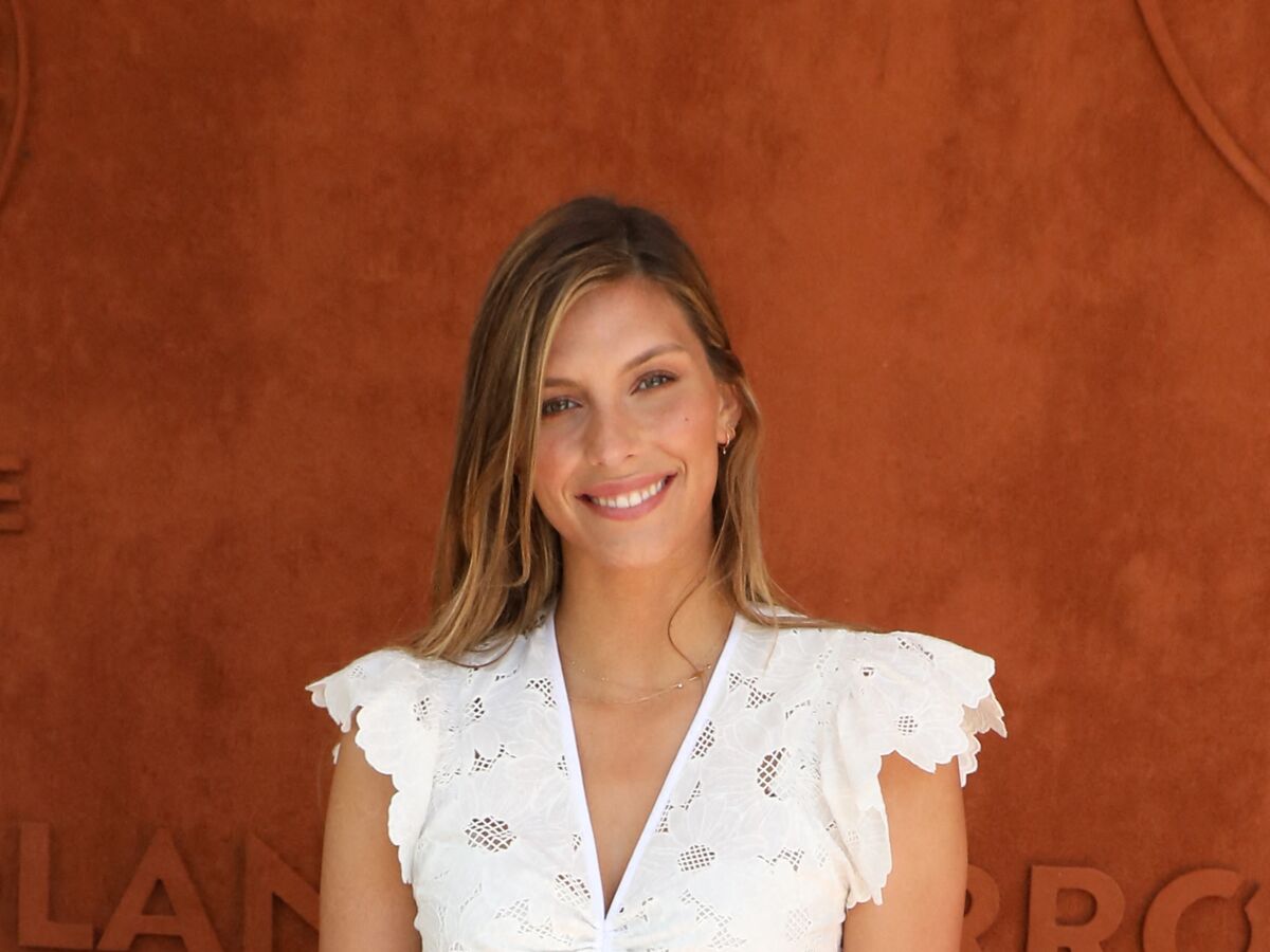 2021 Camille Cerf Presents Her New Darling At Roland Garros Current Woman The Mag