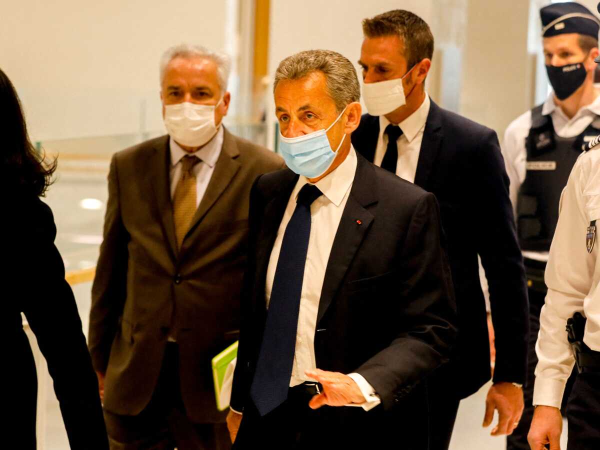 "Je ne suis pas Patrick Bruel!", "elle est où ma campagne en or massif?": Nicolas Sarkozy se défend au procès Bygmalion