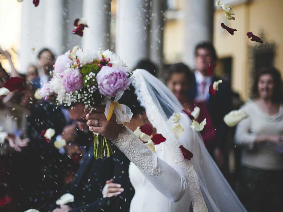 Atteint d'Alzheimer, un homme retombe amoureux de sa femme... et la demande en mariage une deuxième fois